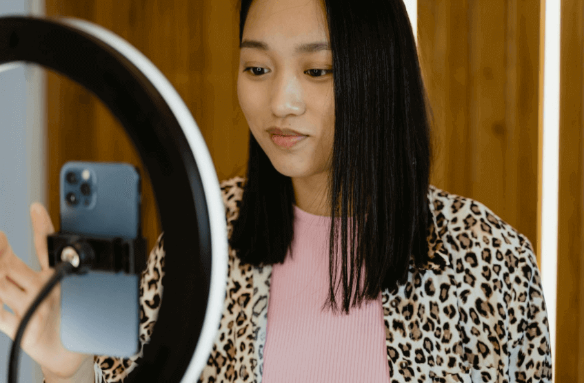 Fashion Creators Use Watermark Removers to Keep Videos Professional