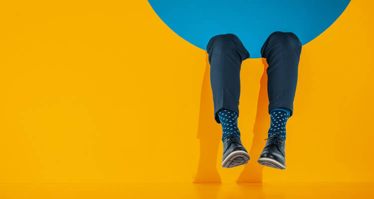 male legs orange round aperture